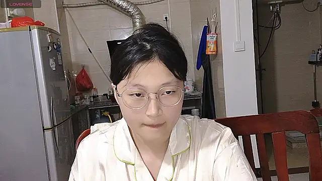 Snapshot of Missbibi-588 chatting on 04/15/26, 12:56 Missbibi-588 online show from 04/15/26, 12:56