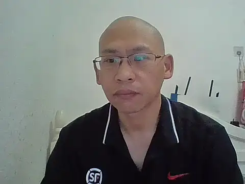 Snapshot of benly118 chatting on 04/30/26, 12:06 benly118 online show from 04/30/26, 12:06