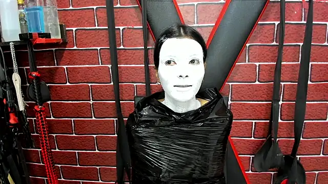 BDSM FETISHESS online show from 04/29/26, 05:30