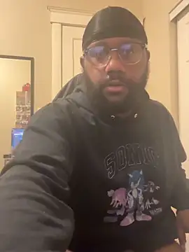 DYnastywatchOut online show from 05/18/26, 01:39