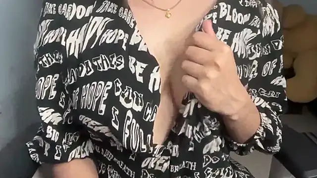 Sumi x99 online show from 04/13/26, 07:14