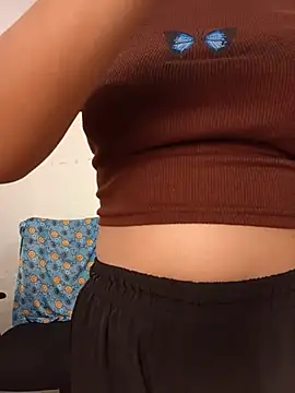 Snapshot of Anjali_hot33 chatting on 07/12/26, 05:31 Anjali hot33 online show from 07/12/26, 05:31