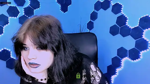 Snapshot of nikki_kiss_ chatting on 05/07/26, 08:42 nikki kiss online show from 05/07/26, 08:42