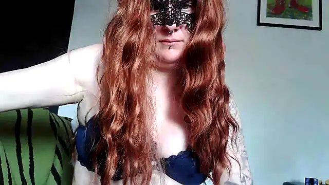 Snapshot of Ruby_1255 chatting on 04/20/26, 09:23 Ruby 1255 online show from 04/20/26, 09:23