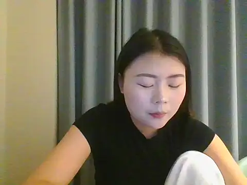 HJW2002 online show from 04/14/26, 09:48