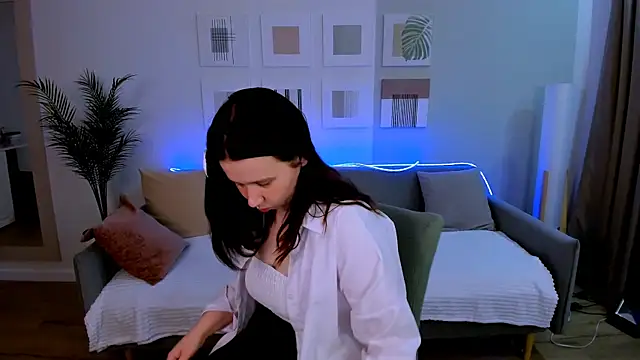 Snapshot of MooonlightSky chatting on 04/22/26, 07:11 MooonlightSky online show from 04/22/26, 07:11