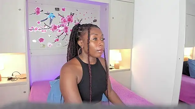 Snapshot of TaylorBloom chatting on 06/29/26, 01:22 TaylorBloom online show from 06/29/26, 01:22