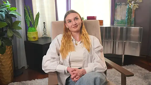 Snapshot of KamilahPardo chatting on 04/16/26, 12:17 KamilahPardo online show from 04/16/26, 12:17