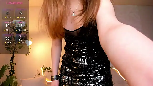 Snapshot of Sophia_cutegirly chatting on 05/16/26, 01:21 Sophia cutegirly online show from 05/16/26, 01:21