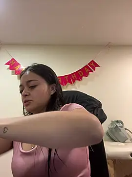 Selene  Ferrer online show from 04/29/26, 12:42