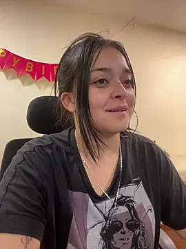 Selene  Ferrer online show from 05/05/26, 12:46