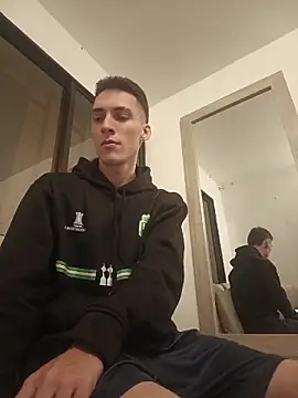 Snapshot of Danny_Farret chatting on 04/15/26, 02:07 Danny Farret online show from 04/15/26, 02:07