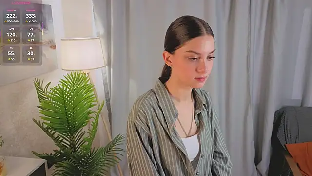 NatashaRieker online show from 04/28/26, 03:55
