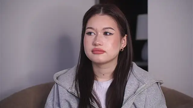 CiaraAncar online show from 04/15/26, 09:27