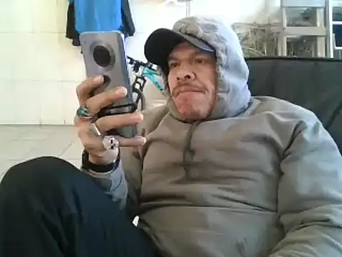 Oskr2024XXX online show from 02/16/25, 08:55