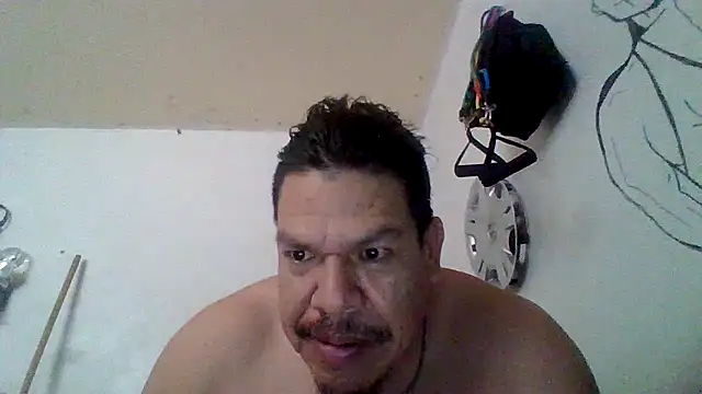 Snapshot of Oskr2024XXX chatting on 11/10/25, 07:46 Oskr2024XXX online show from 11/10/25, 07:46