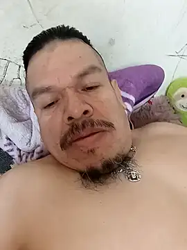 Snapshot of Oskr2024XXX chatting on 02/04/26, 08:25 Oskr2024XXX online show from 02/04/26, 08:25