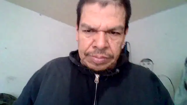 Snapshot of Oskr2024XXX chatting on 03/05/26, 07:43 Oskr2024XXX online show from 03/05/26, 07:43