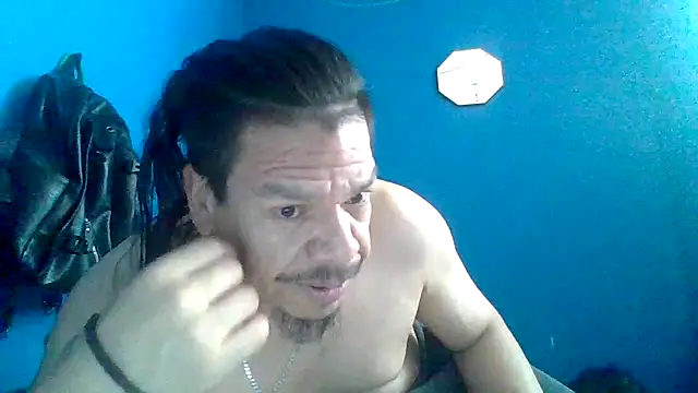 Snapshot of Oskr2024XXX chatting on 08/05/26, 05:49 Oskr2024XXX online show from 08/05/26, 05:49