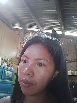 Snapshot of _sweetbabe23 chatting on 05/17/26, 10:28 sweetbabe23 online show from 05/17/26, 10:28