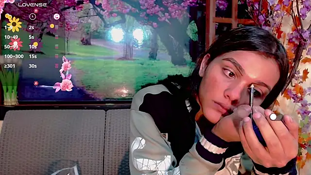 Alejandra montenegro online show from 05/28/26, 10:56