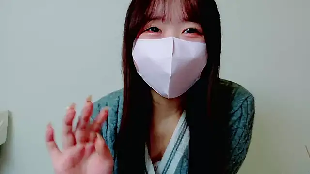 Yuyu xoxo online show from 04/18/26, 05:44