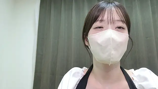 Snapshot of rei_0707 chatting on 05/16/26, 11:09 rei 0707 online show from 05/16/26, 11:09