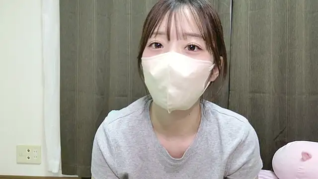 Snapshot of rei_0707 chatting on 05/25/26, 12:55 rei 0707 online show from 05/25/26, 12:55