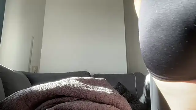 Snapshot of asianbbygyal chatting on 04/19/26, 03:44 asianbbygyal online show from 04/19/26, 03:44