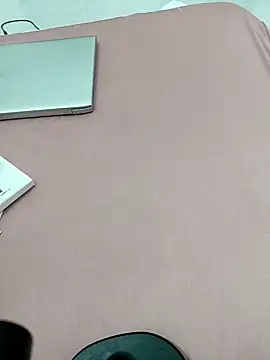 Labury online show from 04/15/26, 08:32