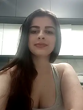 Snapshot of Eveline5038 chatting on 04/14/26, 04:35 Eveline5038 online show from 04/14/26, 04:35