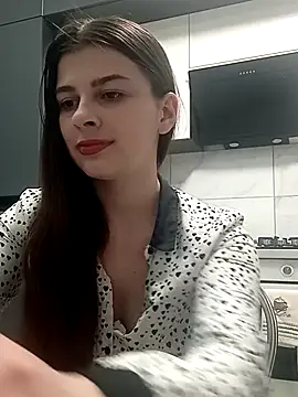 Snapshot of Eveline5038 chatting on 04/28/26, 06:57 Eveline5038 online show from 04/28/26, 06:57