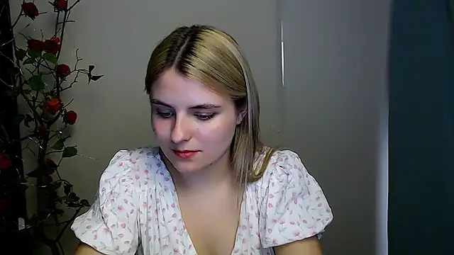  shy sabrina   online show from 04/17/26, 08:56