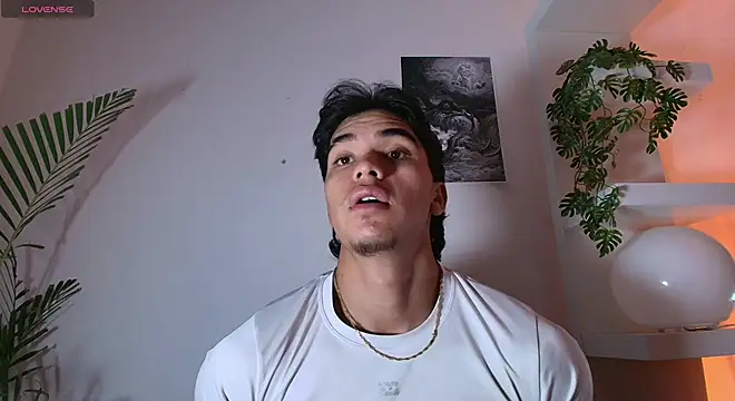 andyypalmer  online show from 05/12/26, 05:48