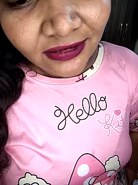 Lusi G online show from 04/14/26, 08:15