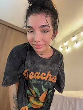 milasantana  online show from 05/19/26, 01:56