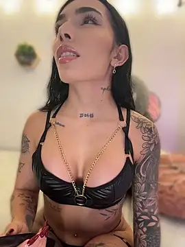 milasantana  online show from 05/23/26, 10:14