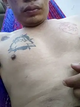 maicol6699 online show from 04/16/26, 06:47