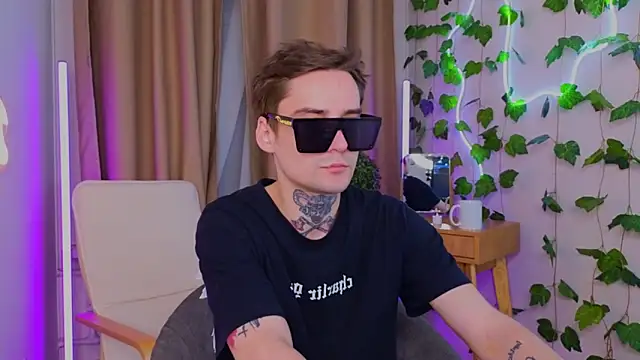 dri11fi11 online show from 04/17/26, 09:40