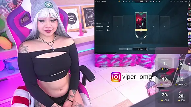 Snapshot of MakiGG_ chatting on 04/24/26, 01:08 MakiGG online show from 04/24/26, 01:08
