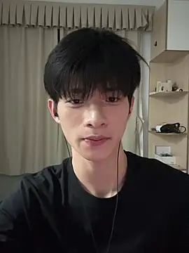 ruo-bai online show from 04/17/26, 02:09