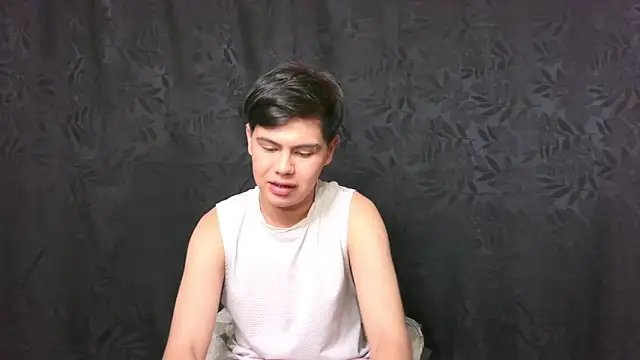 Snapshot of Felipe_Kold chatting on 05/27/26, 01:57 Felipe Kold online show from 05/27/26, 01:57