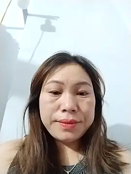 Cong2211 online show from 04/15/26, 11:05