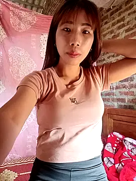 Elena Mia online show from 04/29/26, 07:34