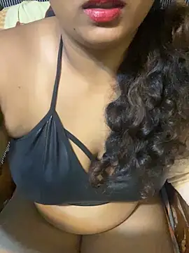 peacheypink online show from 05/21/26, 06:04