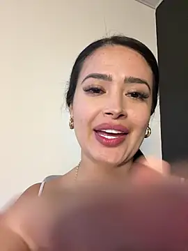 Sara fun online show from 01/30/25, 03:00