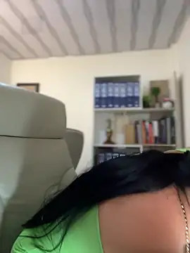 Sara fun online show from 03/12/25, 05:38