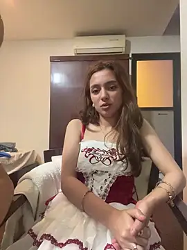 wu tuan8090 online show from 04/16/26, 03:24