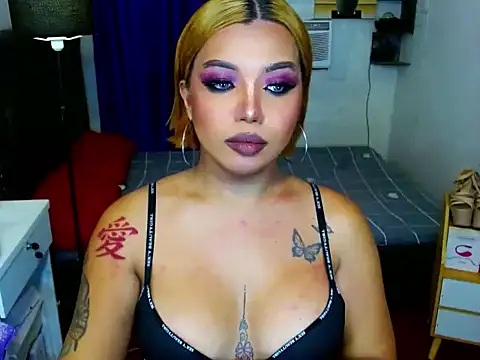 Snapshot of LovelyVictoriaTs chatting on 04/15/26, 07:58 LovelyVictoriaTs online show from 04/15/26, 07:58