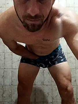 Snapshot of Danthepiero chatting on 04/16/26, 01:06 Danthepiero online show from 04/16/26, 01:06